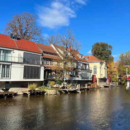 Ferienwohnung Schildblick Modernes Apartment Direkt In Der Altstadt Von Erfurt Nahe Der Kraemerbruecke - Beste Innenstadtlage Exterior photo