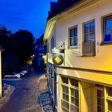 Ferienwohnung Schildblick Modernes Apartment Direkt In Der Altstadt Von Erfurt Nahe Der Kraemerbruecke - Beste Innenstadtlage Exterior photo