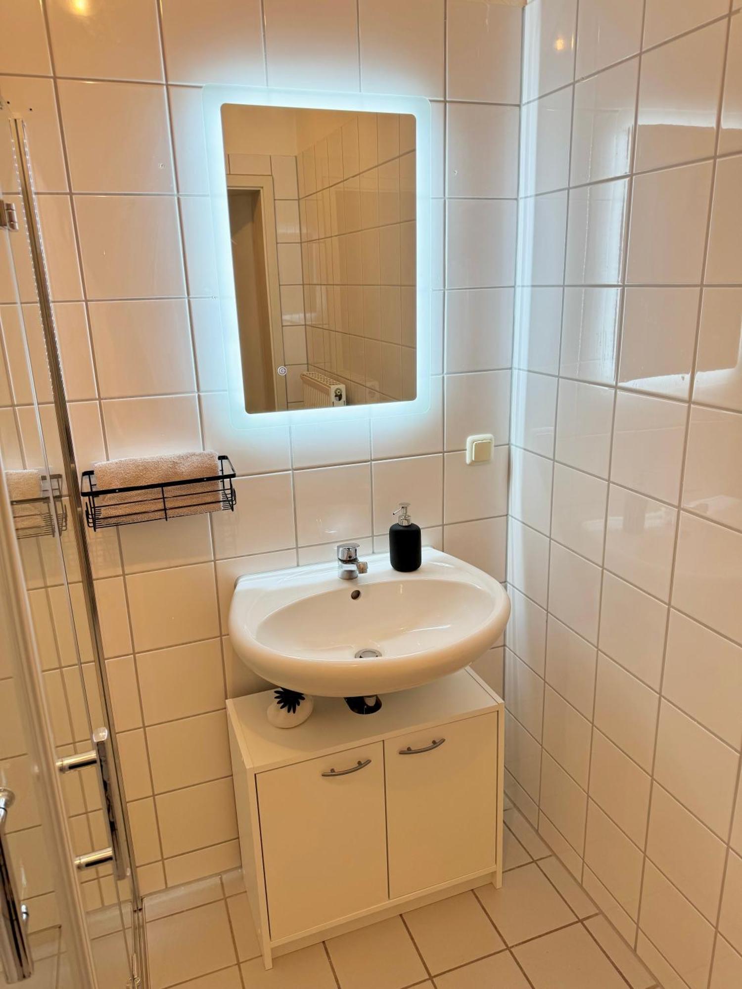 Apartment Schildblick Modernes Direkt In Der Altstadt Von Nahe Der Kraemerbruecke - Innenstadtlage Erfurt